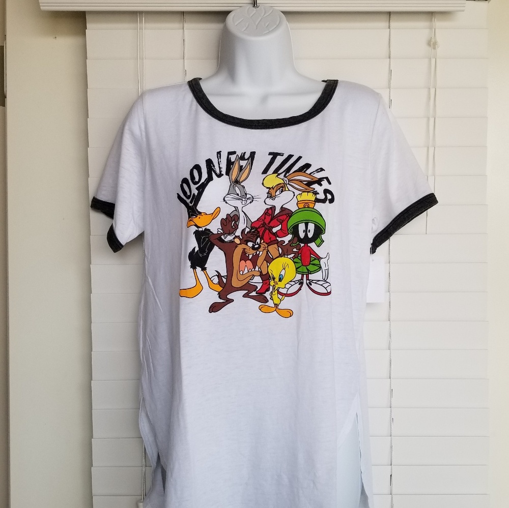 Nwt Women's Looney Tunes Tee Size Large Original